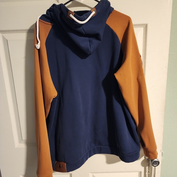 Alaska Chicks high neck zip up hoodie - Picture 5 of 7